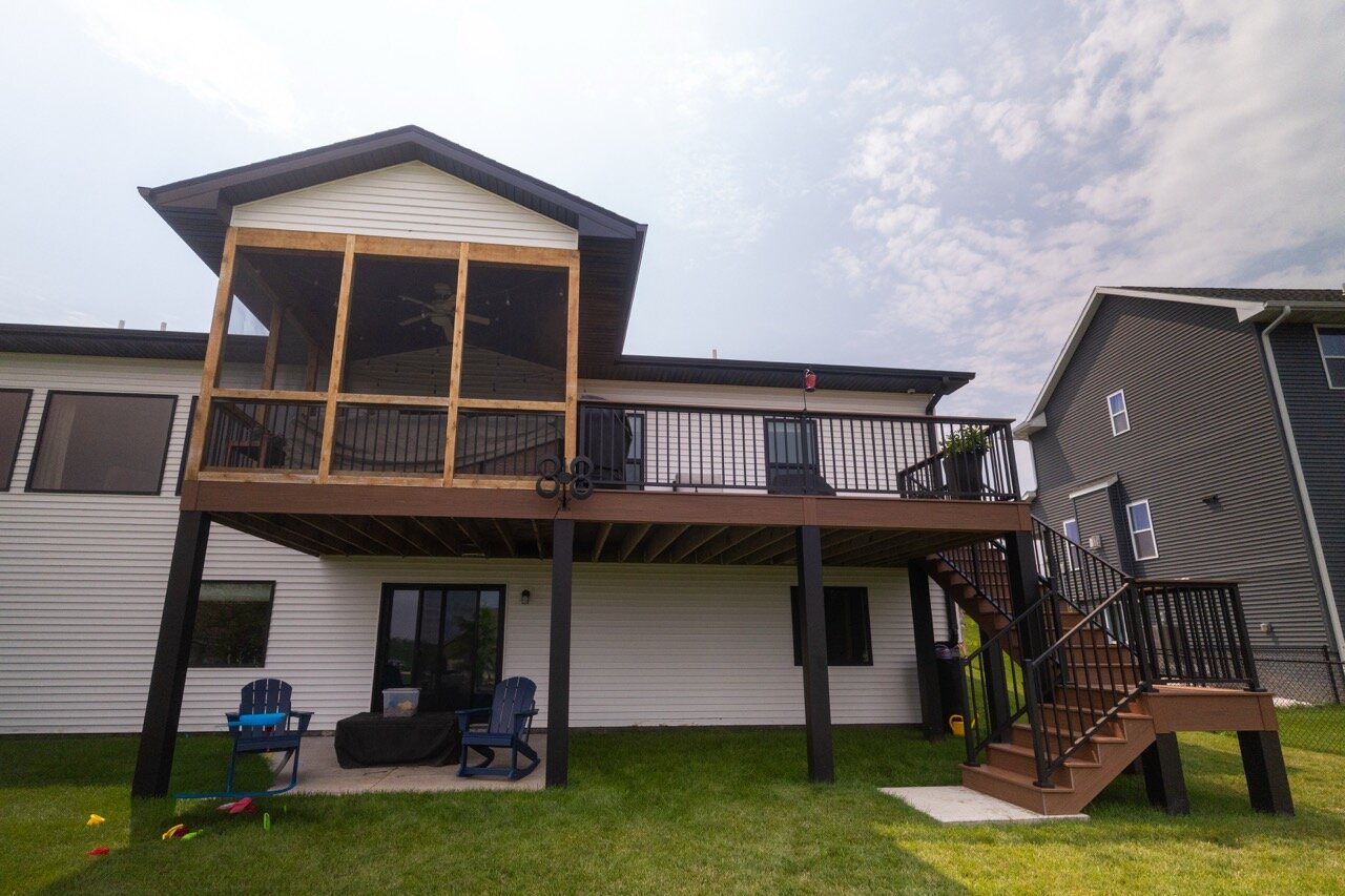 Composite Deck by T&T Home Improvement in Tiffin